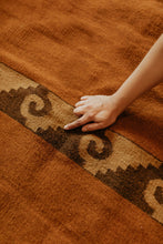Load image into Gallery viewer, Tierra Rug