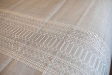 Load image into Gallery viewer, Aire Coverlet