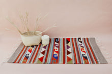 Load image into Gallery viewer, handspun wool caracol rug