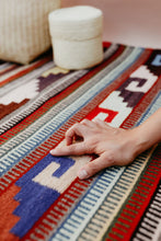 Load image into Gallery viewer, Caracol Rug