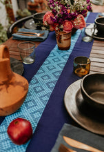 Load image into Gallery viewer, Agua Table Runner