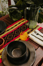 Load image into Gallery viewer, Fuego Table Runner