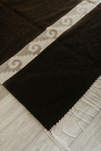 Load image into Gallery viewer, Aire Rug