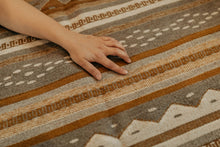 Load image into Gallery viewer, Tierra 2.0 Rug