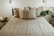 Load image into Gallery viewer, Tierra Coverlet
