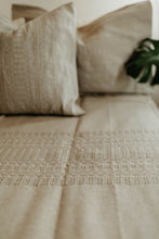 Load image into Gallery viewer, handmade in Mexico, Mexico in USA, Gifts in USA, Gifts in Los Angeles, Mothers day, Thanksgiving, Christmas, Eid Gifts