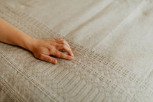 Load image into Gallery viewer, Tierra Coverlet