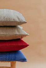 Load image into Gallery viewer, Aire Pillow Cover