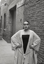 Load image into Gallery viewer, Pino Robe