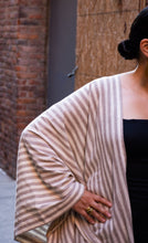 Load image into Gallery viewer, Pino Robe