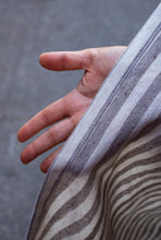 Load image into Gallery viewer, Pino Robe