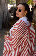 Load image into Gallery viewer, Cerezo Robe