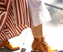 Load image into Gallery viewer, Cerezo Robe