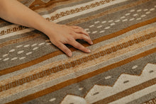 Load image into Gallery viewer, Tierra 2.0 Rug
